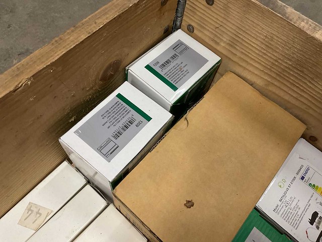 Partij installatiemateriaal - afbeelding 5 van  10
