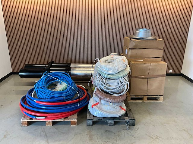 Partij installatiemateriaal - afbeelding 3 van  10