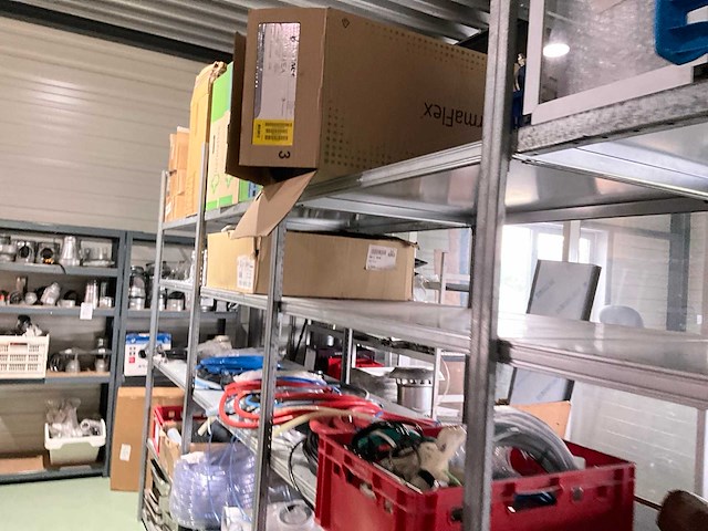 Partij installatiemateriaal - afbeelding 12 van  39