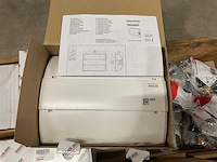 Partij installatiemateriaal - afbeelding 12 van  12