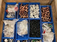Partij installatiemateriaal - afbeelding 3 van  3