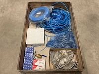 Partij installatiemateriaal - afbeelding 1 van  3
