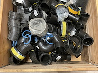 Partij installatiemateriaal - afbeelding 2 van  3