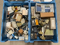 Partij installatiemateriaal - afbeelding 2 van  7