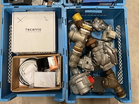 Partij installatiemateriaal - afbeelding 2 van  7