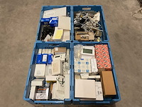 Partij installatiemateriaal - afbeelding 1 van  7