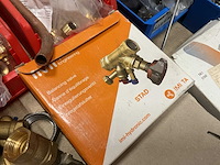 Partij installatiemateriaal - afbeelding 10 van  11