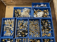 Partij installatiemateriaal - afbeelding 3 van  3