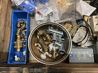 Partij installatiemateriaal - afbeelding 3 van  9