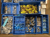 Partij installatiemateriaal - afbeelding 2 van  3