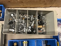 Partij installatiemateriaal - afbeelding 4 van  12