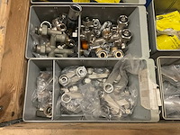Partij installatiemateriaal - afbeelding 12 van  12