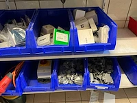 Partij installatiemateriaal - afbeelding 28 van  62