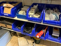 Partij installatiemateriaal - afbeelding 29 van  62