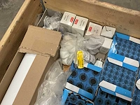 Partij installatiemateriaal - afbeelding 6 van  8