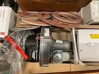 Partij installatiemateriaal - afbeelding 7 van  10
