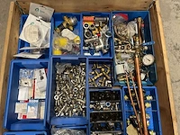 Partij installatiemateriaal - afbeelding 4 van  10