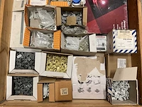 Partij installatiemateriaal - afbeelding 4 van  11