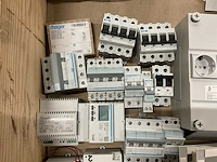 Partij installatiemateriaal - afbeelding 5 van  7