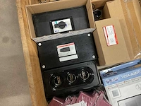 Partij installatiemateriaal - afbeelding 8 van  9