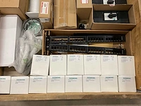 Partij installatiemateriaal - afbeelding 9 van  9