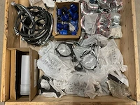 Partij installatiemateriaal - afbeelding 2 van  8