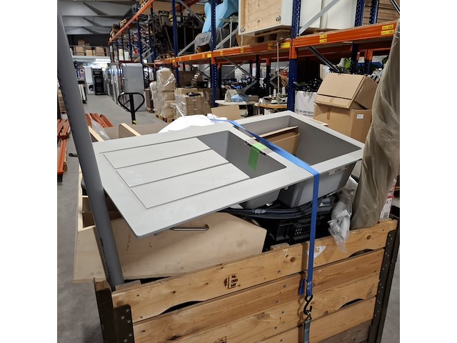 Partij installatiemateriaal - afbeelding 13 van  20