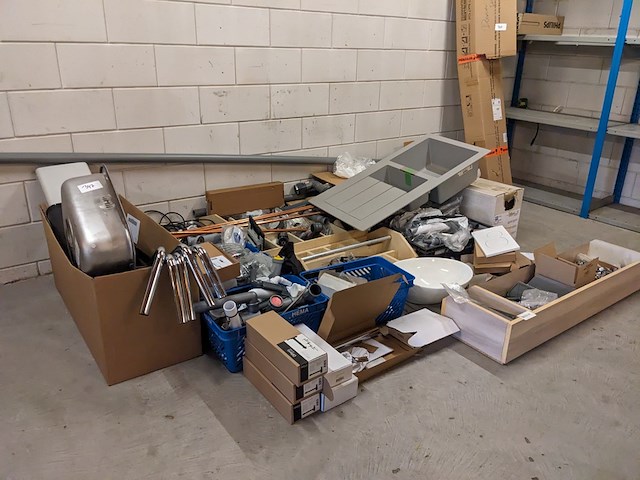 Partij installatiemateriaal - afbeelding 15 van  20