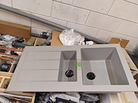 Partij installatiemateriaal - afbeelding 17 van  20