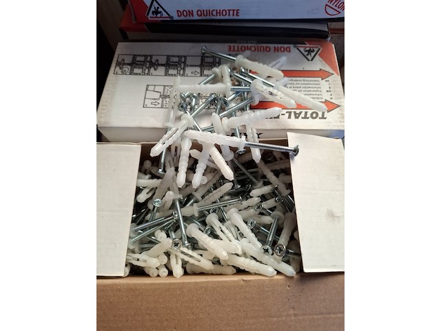 Partij installatiemateriaal - afbeelding 12 van  15