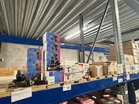 Partij installatiemateriaal - afbeelding 1 van  9