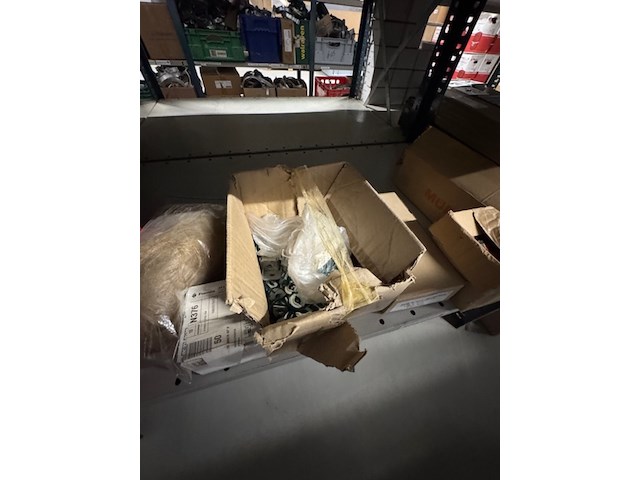 Partij installatiemateriaal - afbeelding 6 van  14