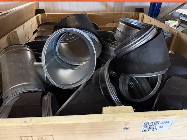 Partij installatiemateriaal - afbeelding 1 van  2