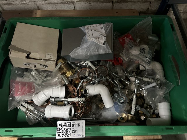 Partij installatiemateriaal - afbeelding 3 van  10