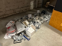 Partij installatiemateriaal - afbeelding 1 van  7