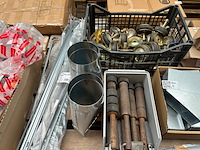 Partij installatiemateriaal - afbeelding 1 van  7