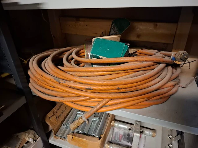 Partij installatiemateriaal - afbeelding 15 van  40