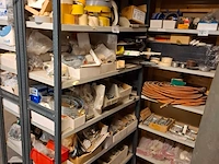 Partij installatiemateriaal - afbeelding 23 van  40