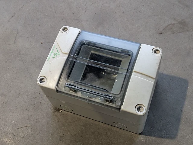 Partij installatiemateriaal - afbeelding 24 van  28