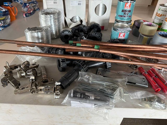 Partij installatiemateriaal - afbeelding 5 van  5