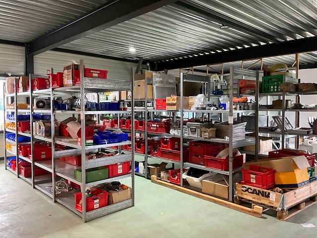 Partij installatiemateriaal - afbeelding 1 van  42