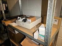 Partij installatiematerialen, gereedschappen en diversen - afbeelding 24 van  32