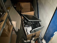 Partij installatiematerialen, gereedschappen en diversen - afbeelding 23 van  32