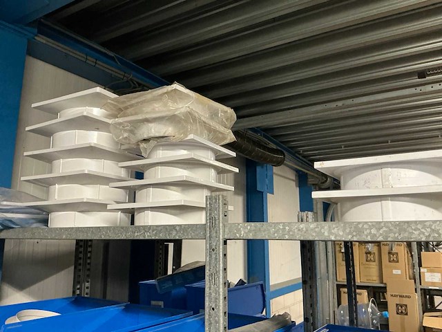 Partij installatiematerialen voor zwembaden - afbeelding 15 van  57