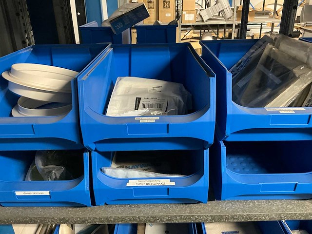 Partij installatiematerialen voor zwembaden - afbeelding 16 van  57