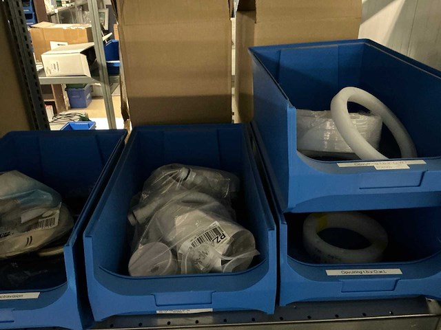 Partij installatiematerialen voor zwembaden - afbeelding 19 van  57
