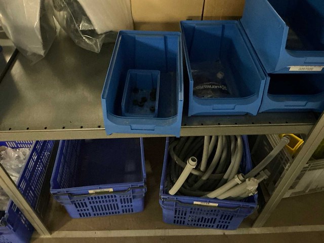 Partij installatiematerialen voor zwembaden - afbeelding 21 van  57
