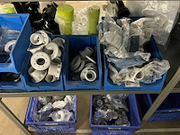 Partij installatiematerialen voor zwembaden - afbeelding 25 van  57