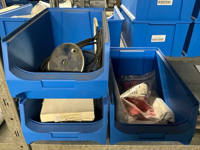 Partij installatiematerialen voor zwembaden - afbeelding 57 van  57