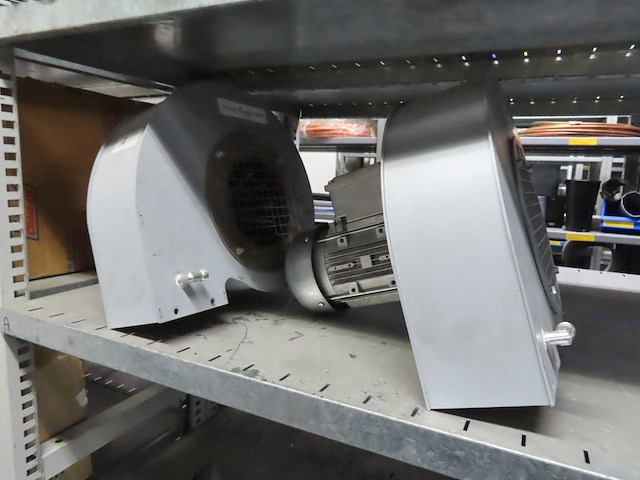 Partij installatiematerialen - afbeelding 10 van  71